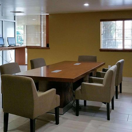 Country Inn & Suites By Radisson, Delta Park North بورتلاند المظهر الخارجي الصورة