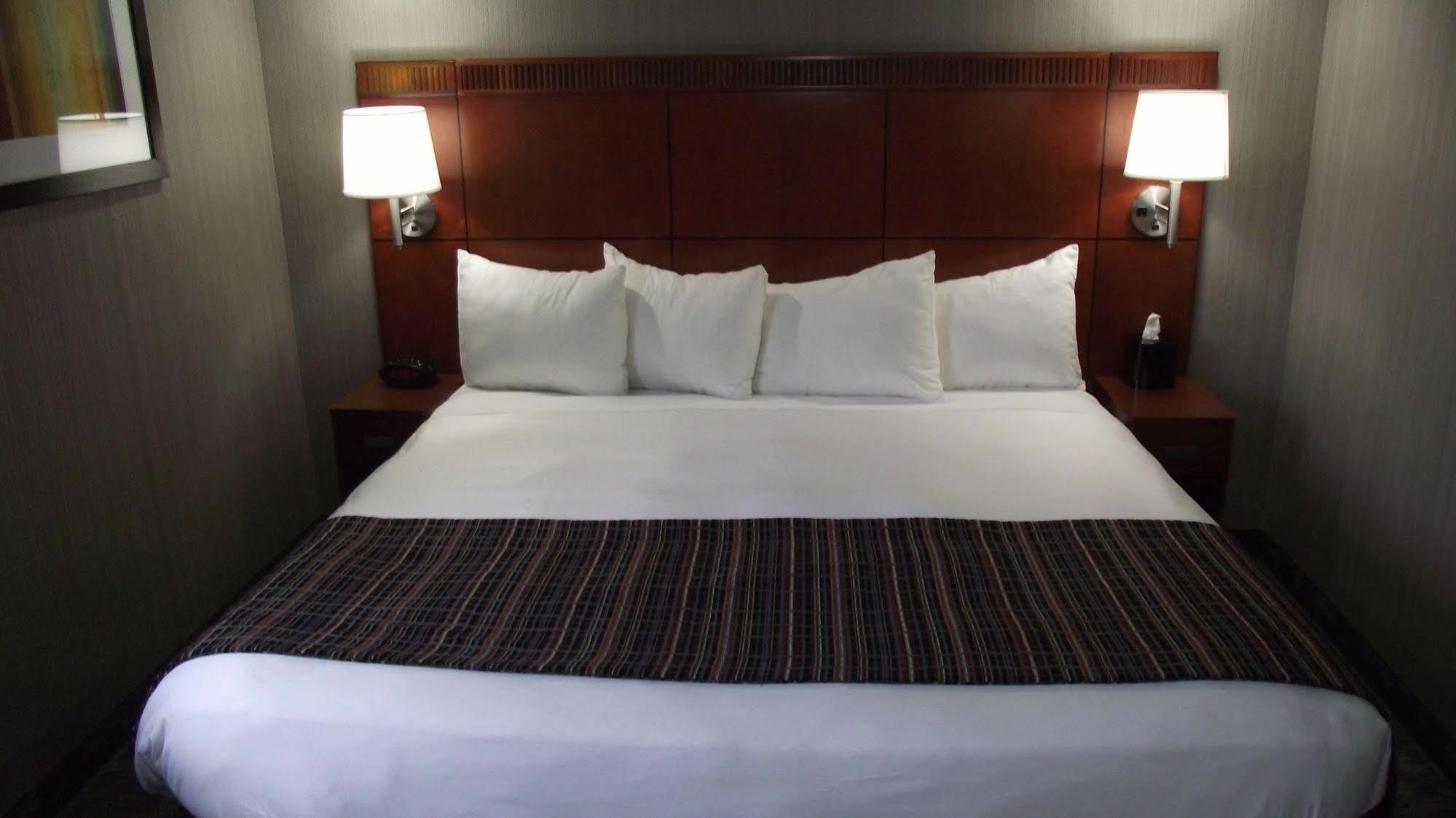 Country Inn & Suites By Radisson, Delta Park North بورتلاند المظهر الخارجي الصورة