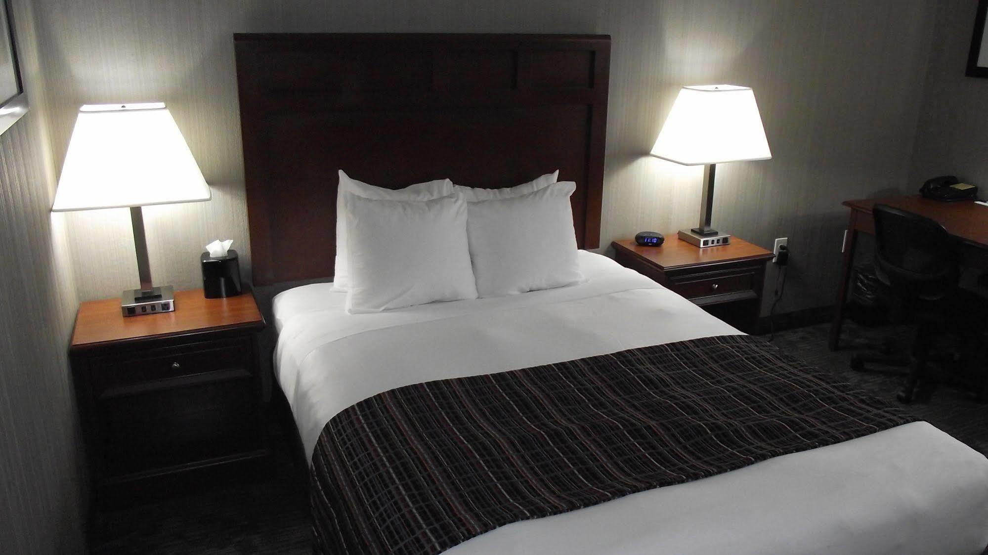 Country Inn & Suites By Radisson, Delta Park North بورتلاند المظهر الخارجي الصورة